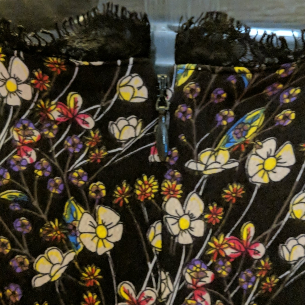 Dress - Picture 5 of 6